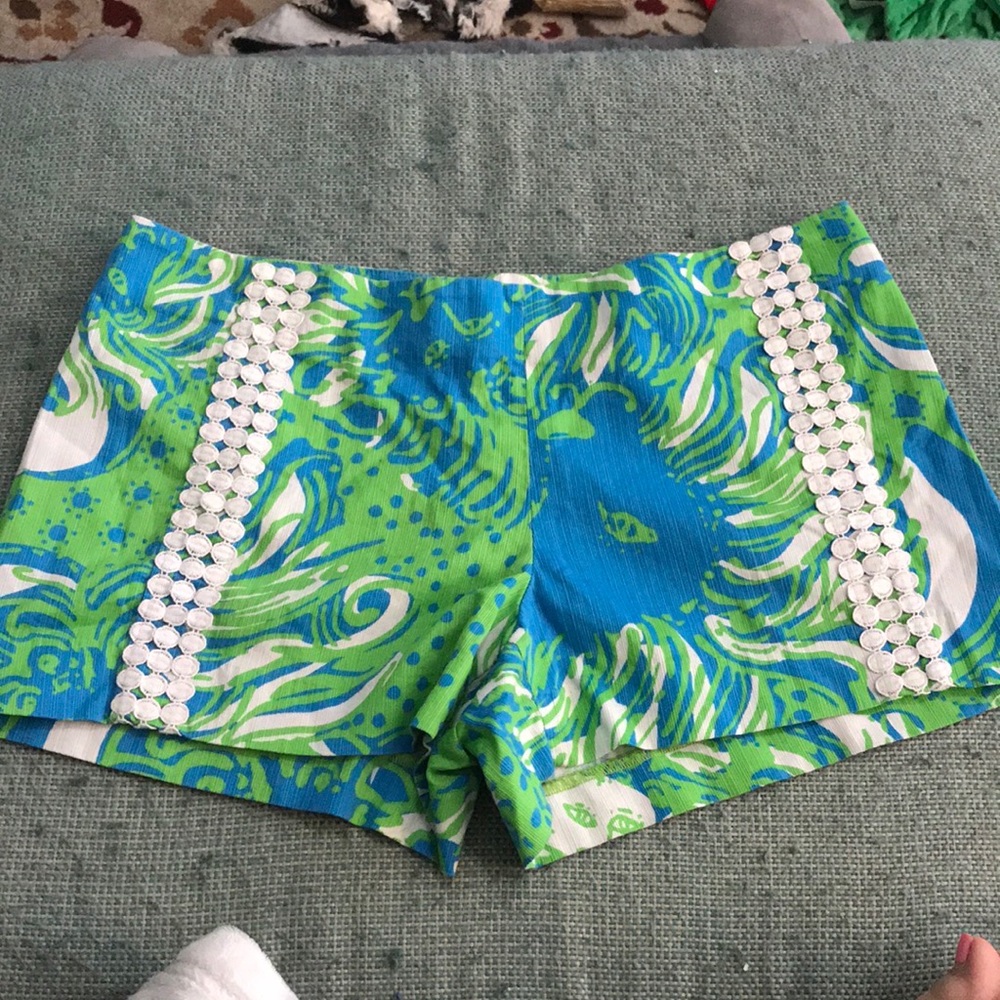 Lilly Pulitzer size 10 shorts